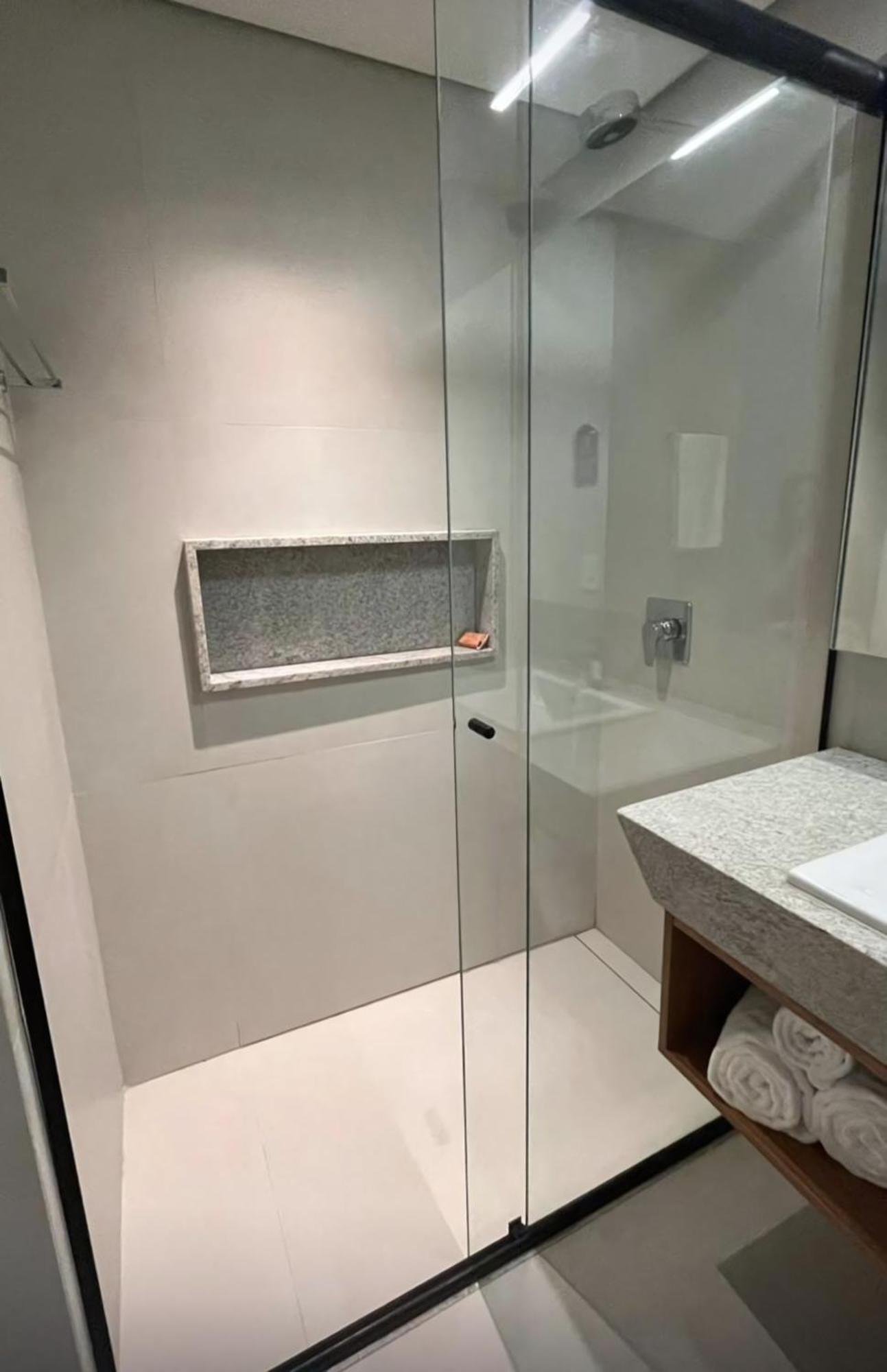 Gav - Elcias Silva Apartamento *